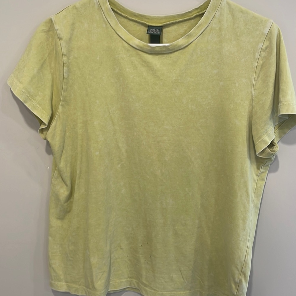 Green t-shirt